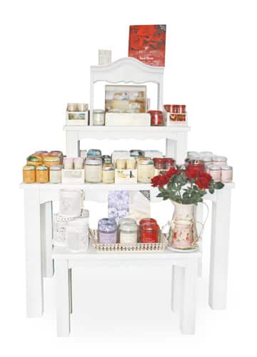 heart-home-table-display-spring